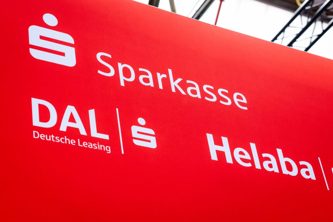 Gemeinsamer Messestand von Sparkassen, Deutsche Leasing I DAL und Helaba